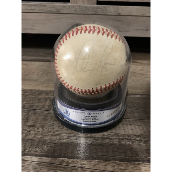 Nolan Ryan Signed Vintage Official National League Feeney Game Baseball Beckett